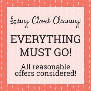 Unbranded Tops - SPRING CLOSET CLEANING! ALL OFFERS CONSIDERED! Unbranded Tops - SPRING CLOSET CLEANING! ALL OFFERS CONSIDERED!